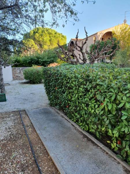 Remise en état d'espaces verts de copropriété à La Valette du Var 83